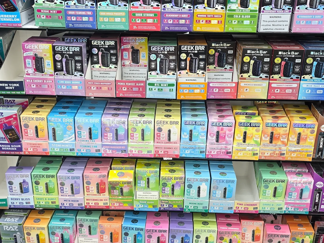Geek Bar Pulse and Black Bar disposable vape selection at EZ Smoke House Hampton VA